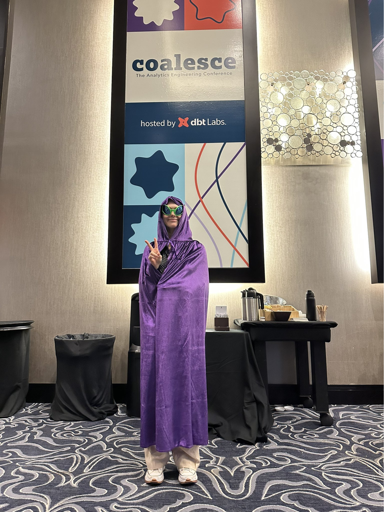 Инопланетянка Грейслайн возвращается в центр управления миссией dbt Labs... пока что Инопланетянка Грейслайн возвращается в центр управления миссией dbt Labs... пока что