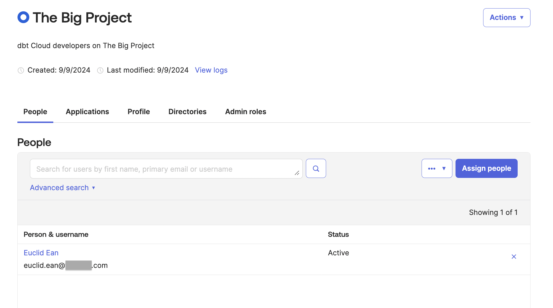 Пользователь в группе в Okta. Пользователь в группе в Okta.