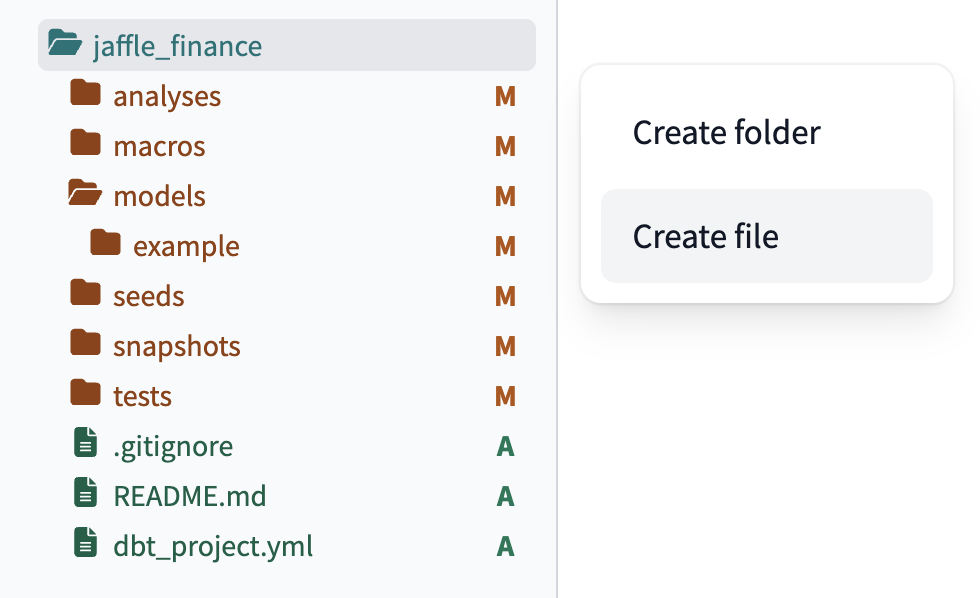 Создание файла в dbt Cloud IDE.